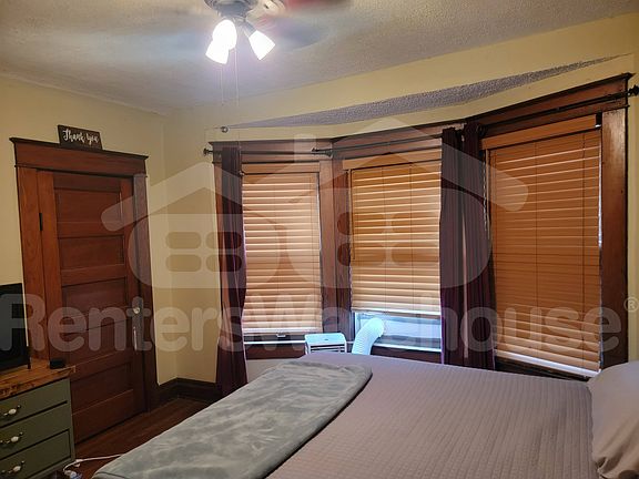4th image of 1410 W 41st St