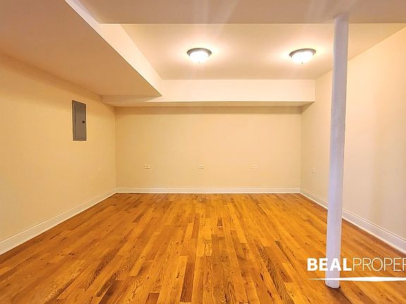 5th image of 1125 W Oakdale Ave #1125GDNS