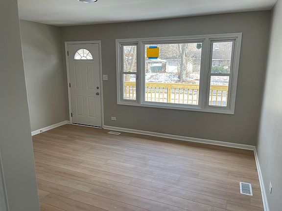 2nd image of 22340 Chappel Ave