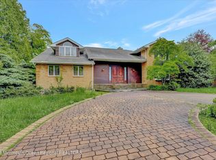 84 Wickapecko Dr, Allenhurst, NJ 07711