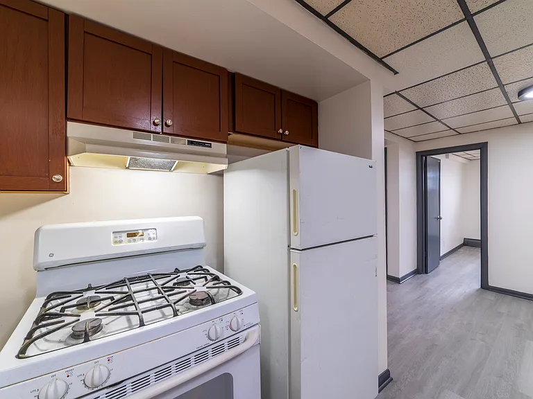 3711 Fir St #1 — Photo 10