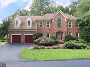 9404 Meadow Crossing Way, Fairfax Station, VA 22039