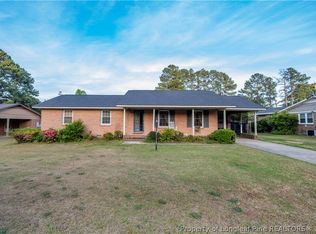 518 College Dr, Raeford, NC 28376
