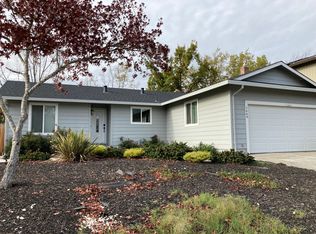 1649 Wynoochee Way, Petaluma, CA 94954