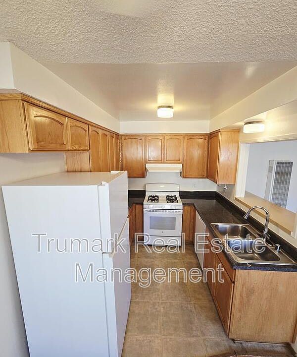 1st image of 332 Cornell Dr APT F