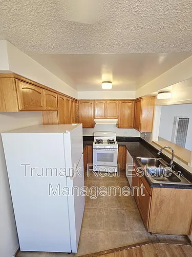 332 Cornell Dr Photo 1