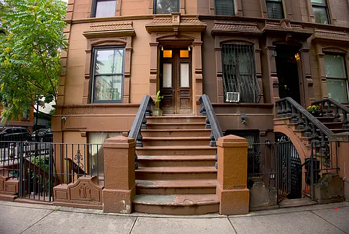529 Manhattan Ave Photo 1