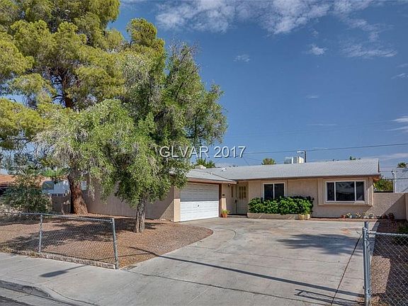 2nd image of 5916 Pebble Beach Blvd