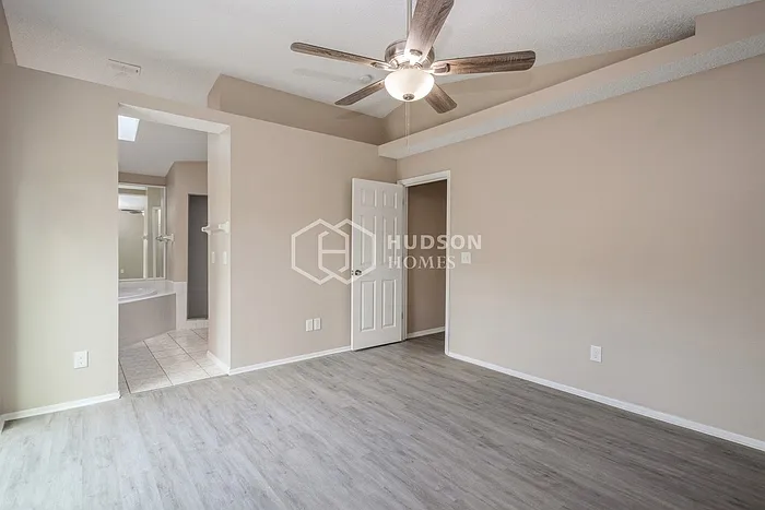 1771 Chatham Cir — Photo 14