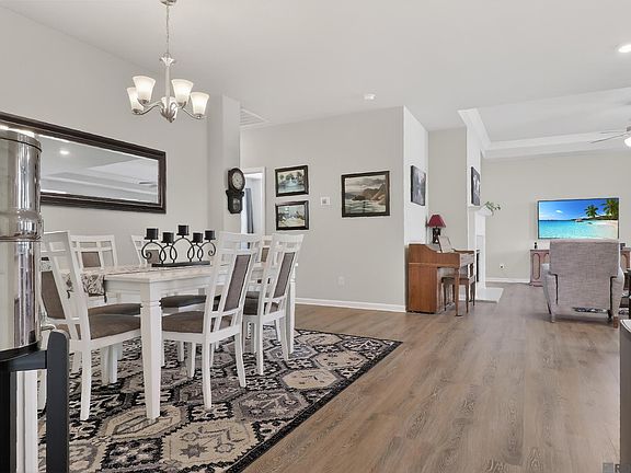 5th image of 13830 Malbec Ave