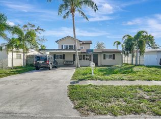 6830 Simms St, Hollywood, FL 33024
