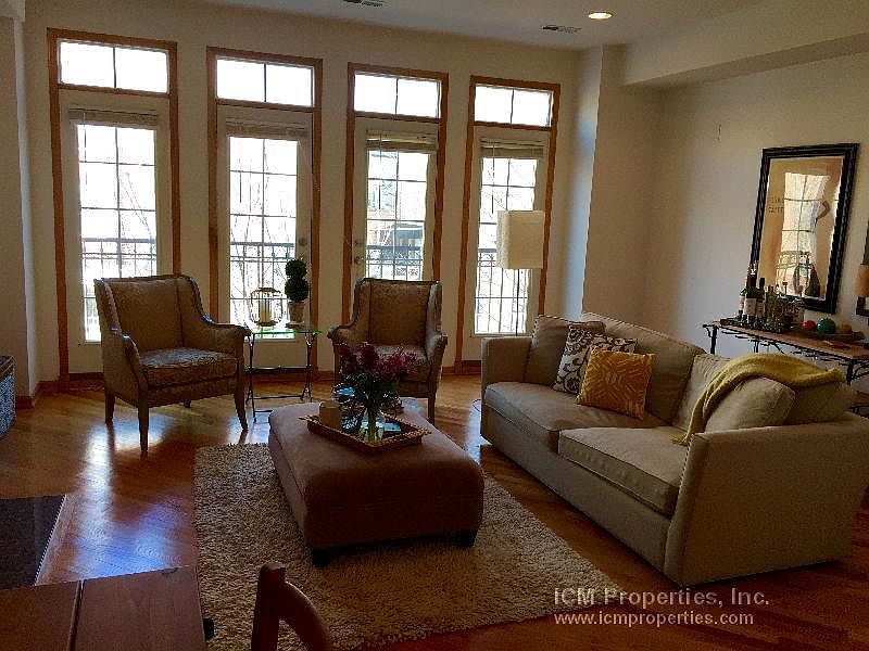 1st image of 2741 N Southport Ave #2VS