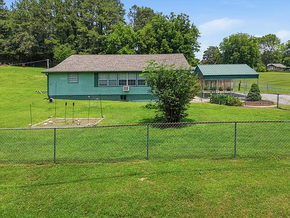 2nd image of 2588 Garretts Chapel Rd