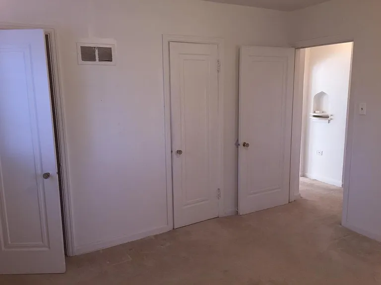 1220 Jasmine St — Photo 8