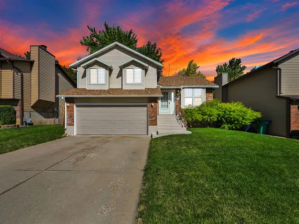 121 N 400 W, Clearfield, UT 84015