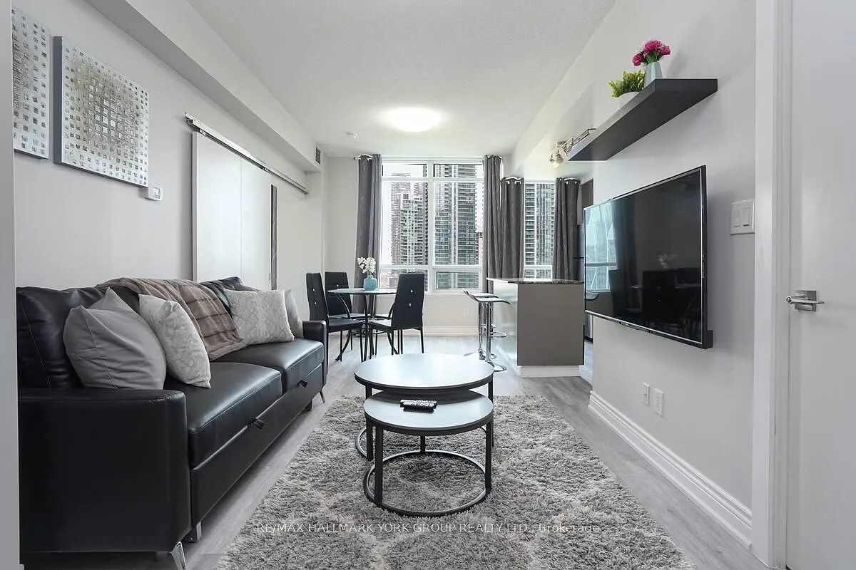 2 bed, $2,950 — Photo 4