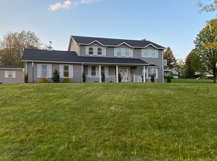 10 Plymouth Ct, Uniontown, PA 15401
