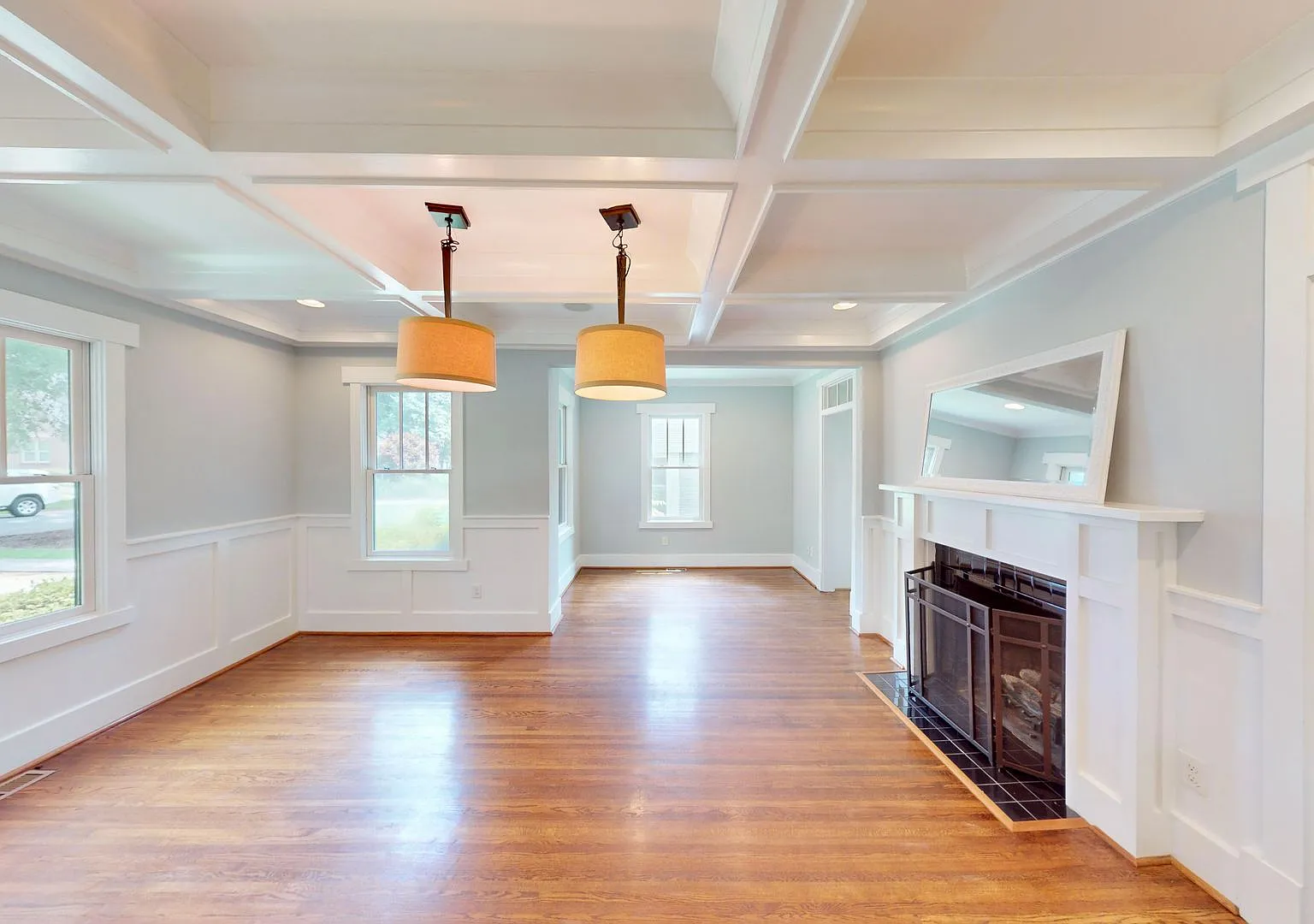 2320 Chesterfield Avenue — Photo 4