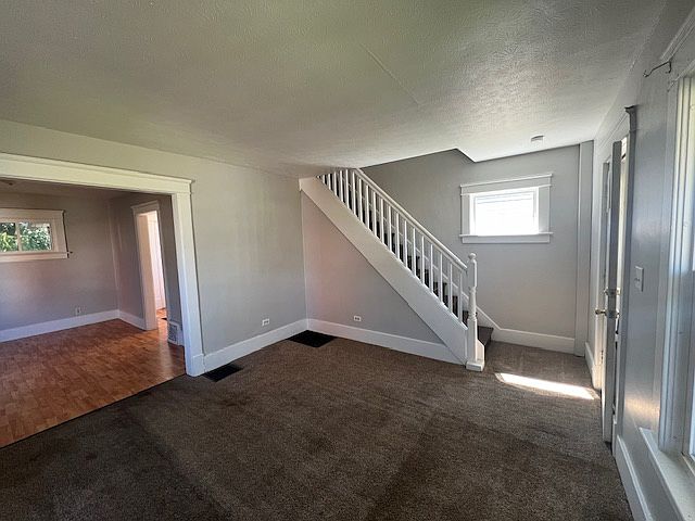 2nd image of 761 Bonnie Brae Ave SE