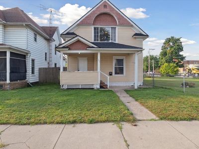 121 W 7th St, Mishawaka, IN, 46544