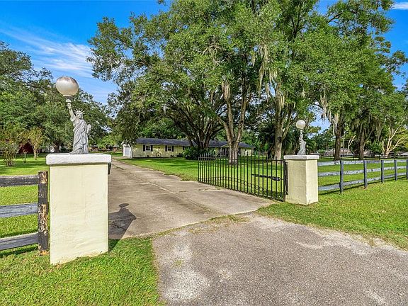 3rd image of 8540 SW 73RD AVENUE