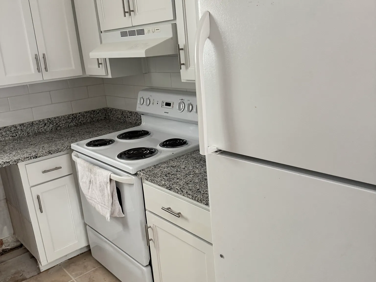 2 bed, 900 sqft, $1,495 — Photo 4