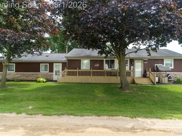 1180 Haven St, Mount Morris, MI 48458