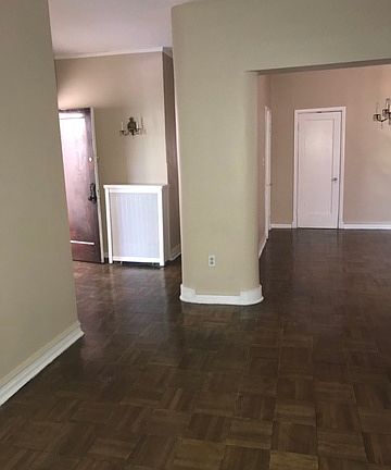 5th image of 6631 S Minerva Ave #2