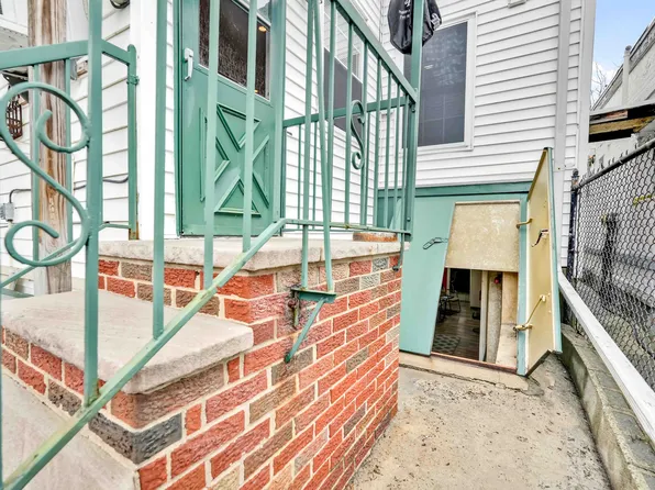 1623 George Street image 25 of 25