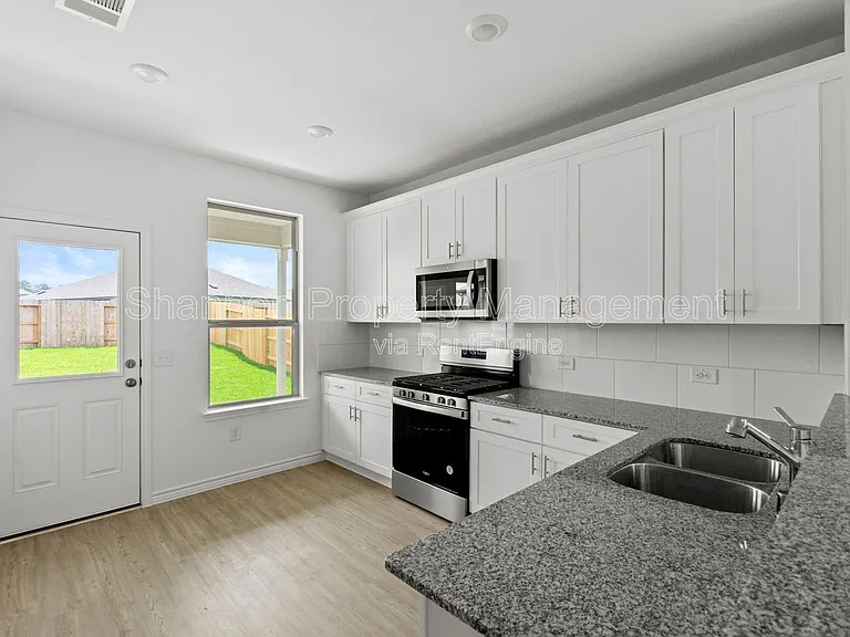 15226 Canyon Rapids Rd — Photo 8