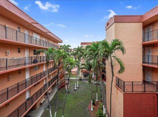 1850 W 56th St APT 2201, Hialeah, FL 33012
