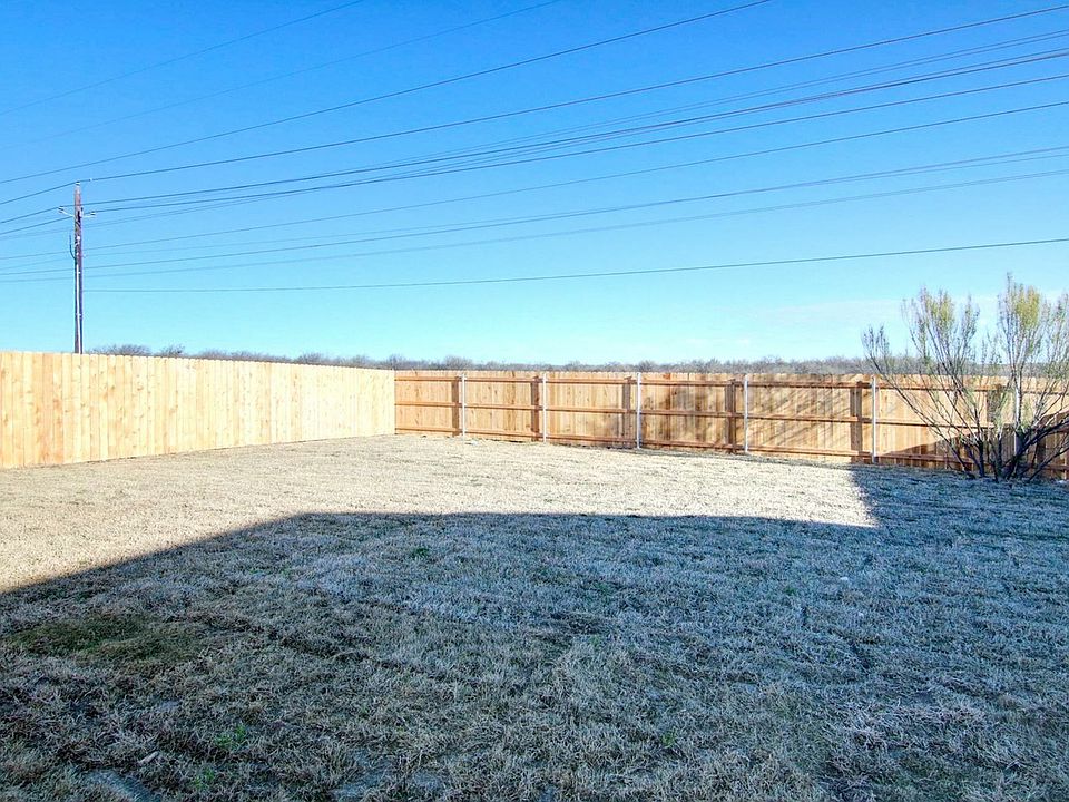 2nd image of 4104 Twinleaf Dr