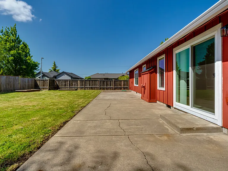 6084 Rombauer Rd — Photo 8