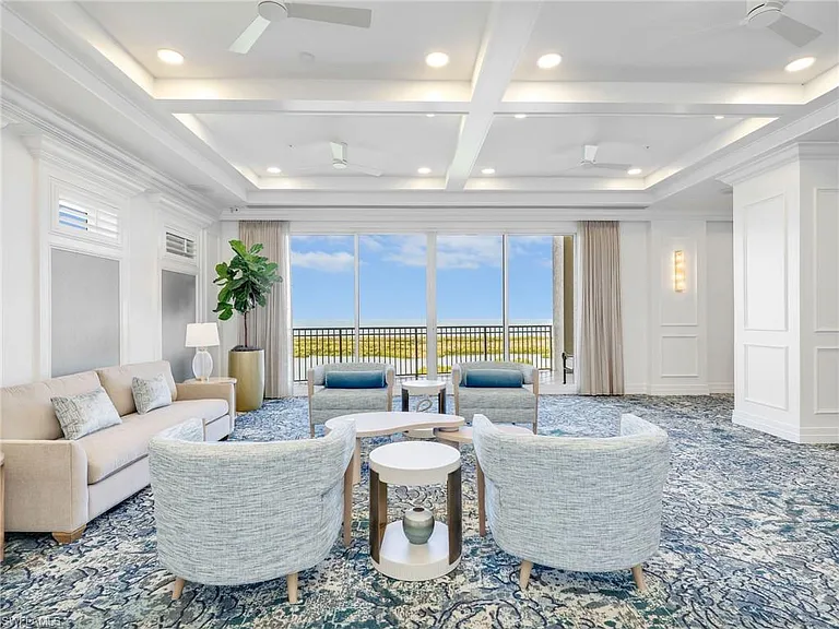 900 Arbor Lake Dr #9-101 — Photo 42
