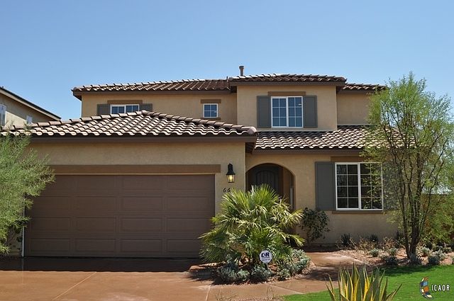 1st image of 627 Las Villas