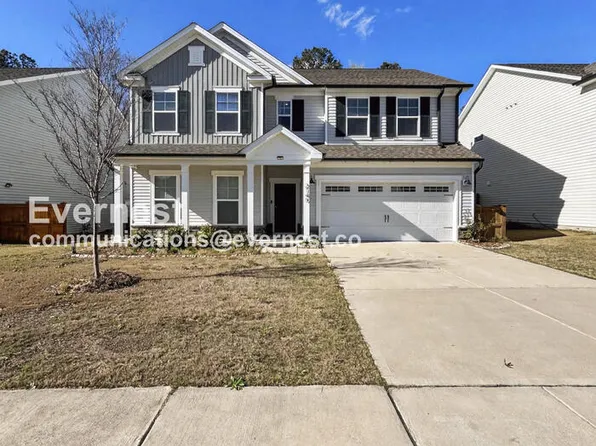 2145 Bethpage Dr, Fuquay Varina, NC 27526