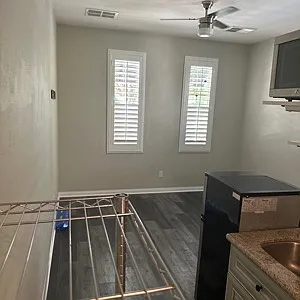 5216 Bay Crest Ln #STUDIO — Photo 12