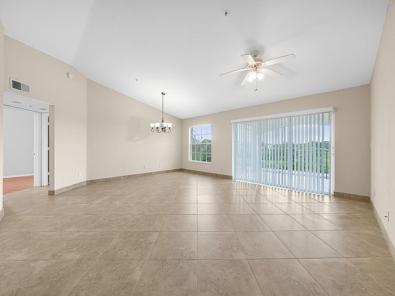 4th image of 4680 Saint Croix Ln APT 532