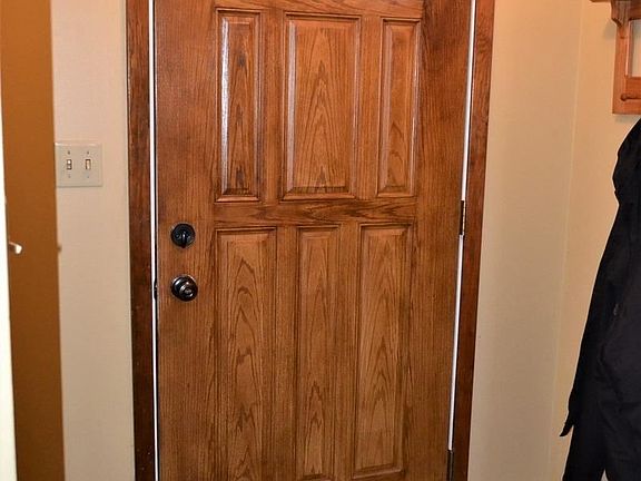 3rd image of 1769 Meadow Lane Dr