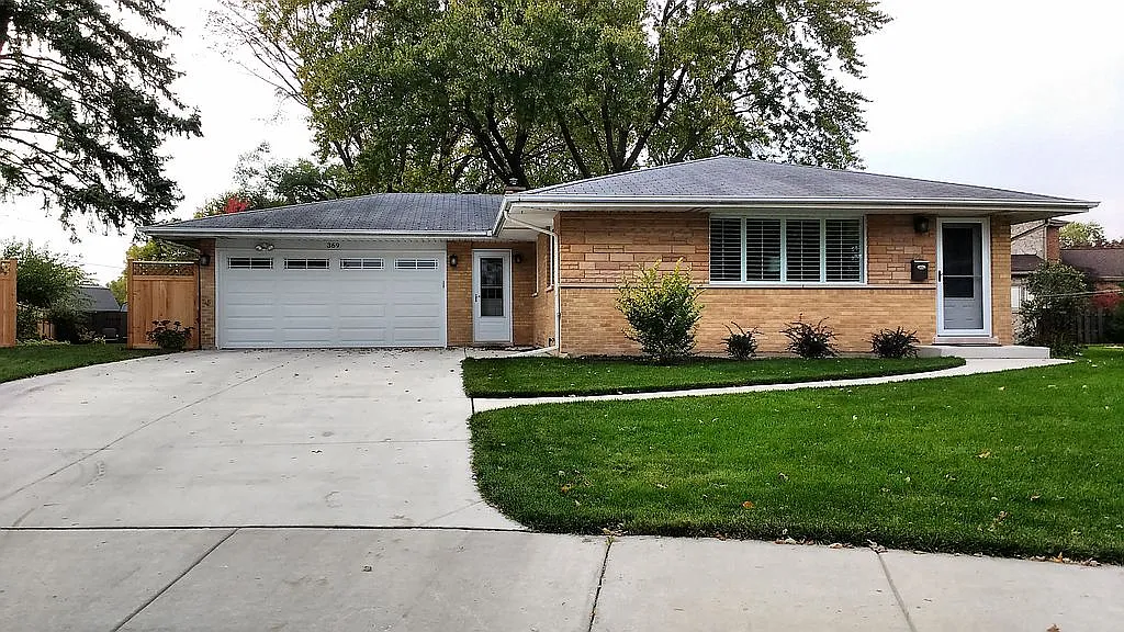 369 W Millers Rd photo 1