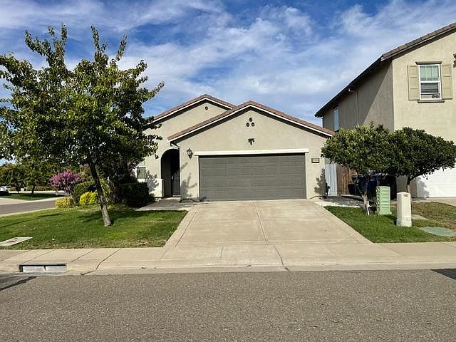 1st image of 9598 Blue Mountain Way