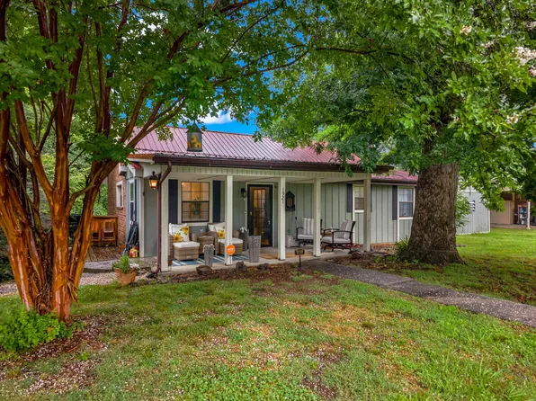 1921 Hill Trail Dr, Morristown, TN 37814