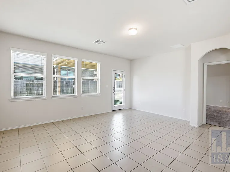 729 Manzano Ln #T3 — Photo 10