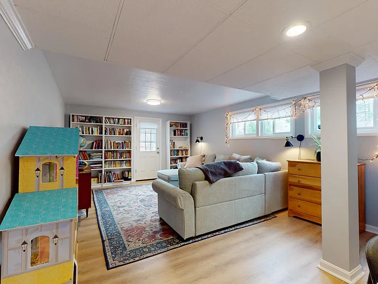 3502 Stark St — Photo 30