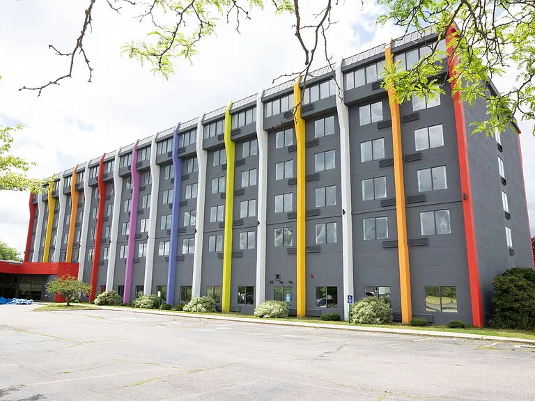 275 Research Pkwy - Encore Apartments — Photo 75