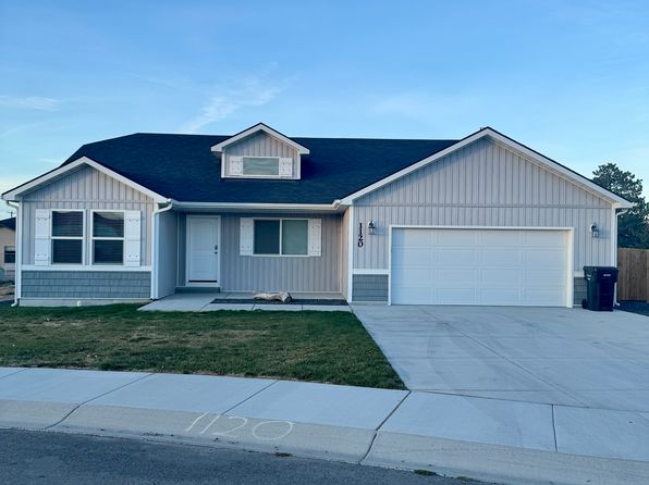 1120 Meadow Lake Loop