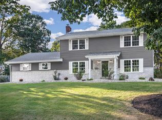 410 Camelot Dr, Collinsville, IL