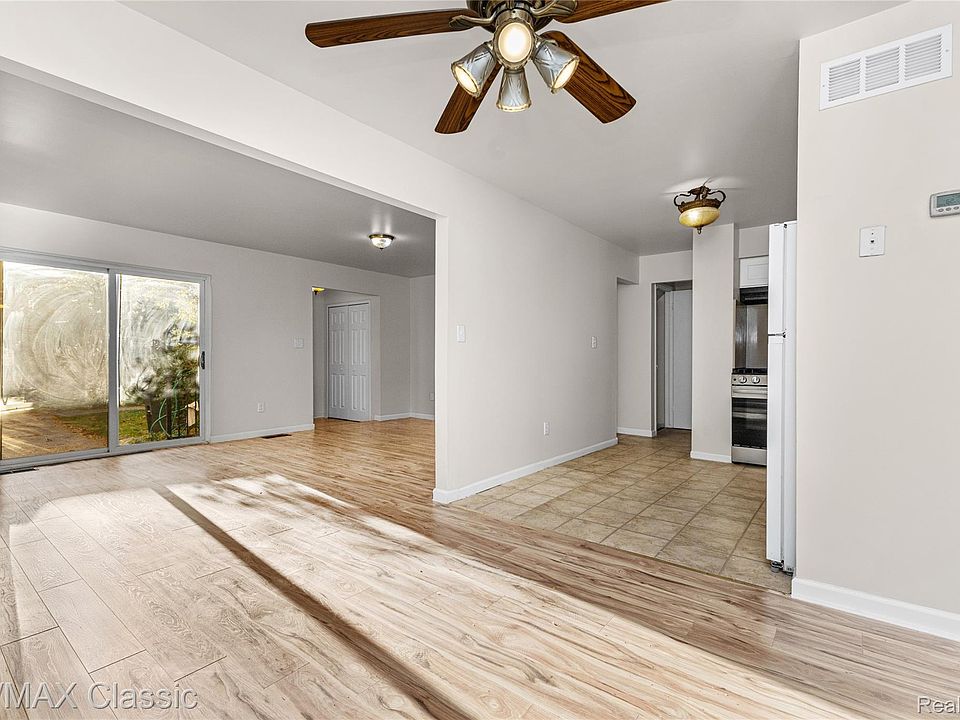 8733 George F Bunker Blvd #s, photo 22
