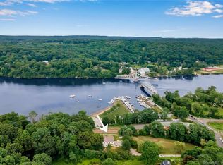 16 S Side Blf, Haddam, CT 06438