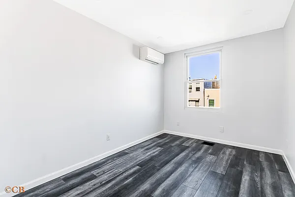 Rented by Compass | media 3